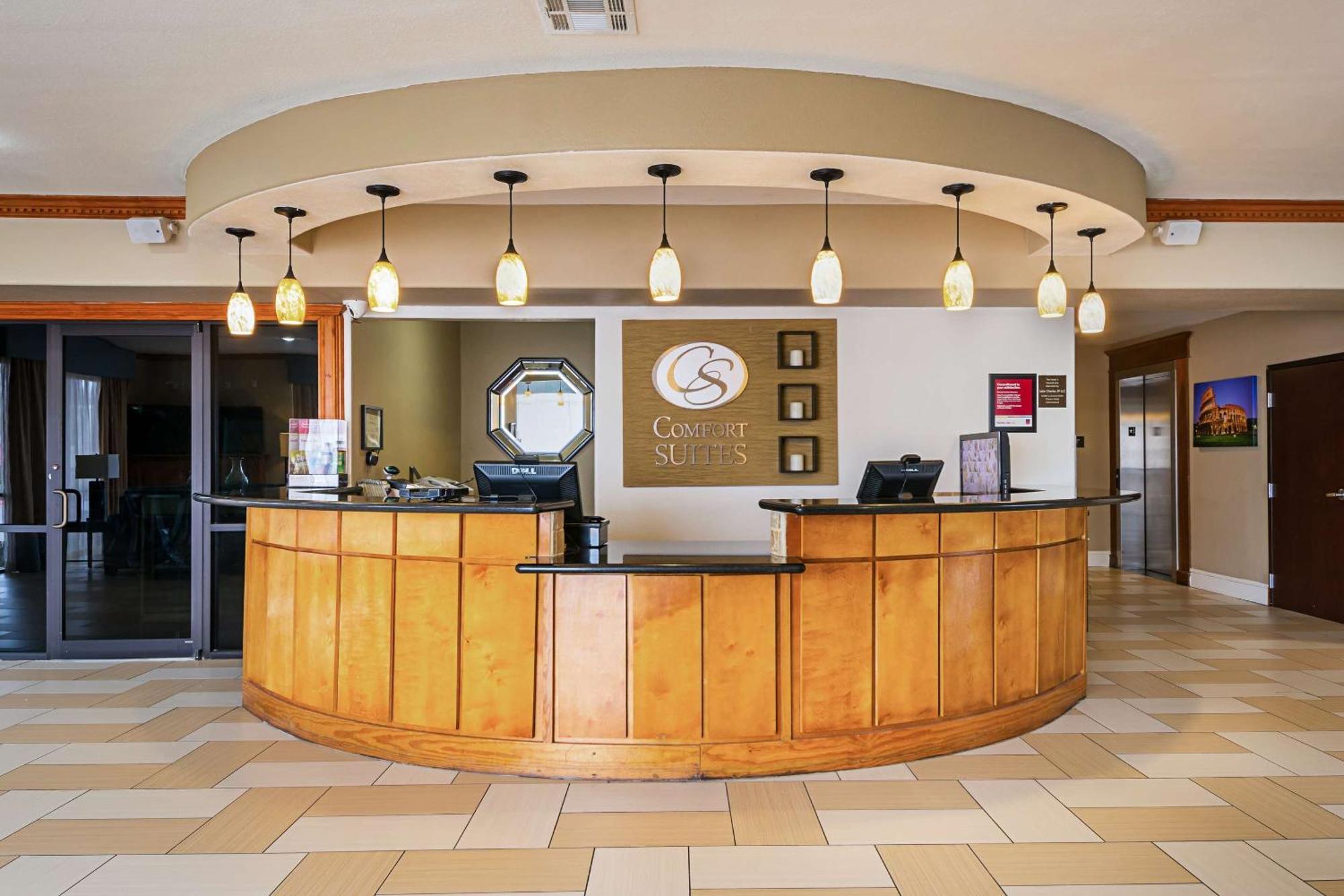 Comfort Suites Лейк Чарльз Экстерьер фото